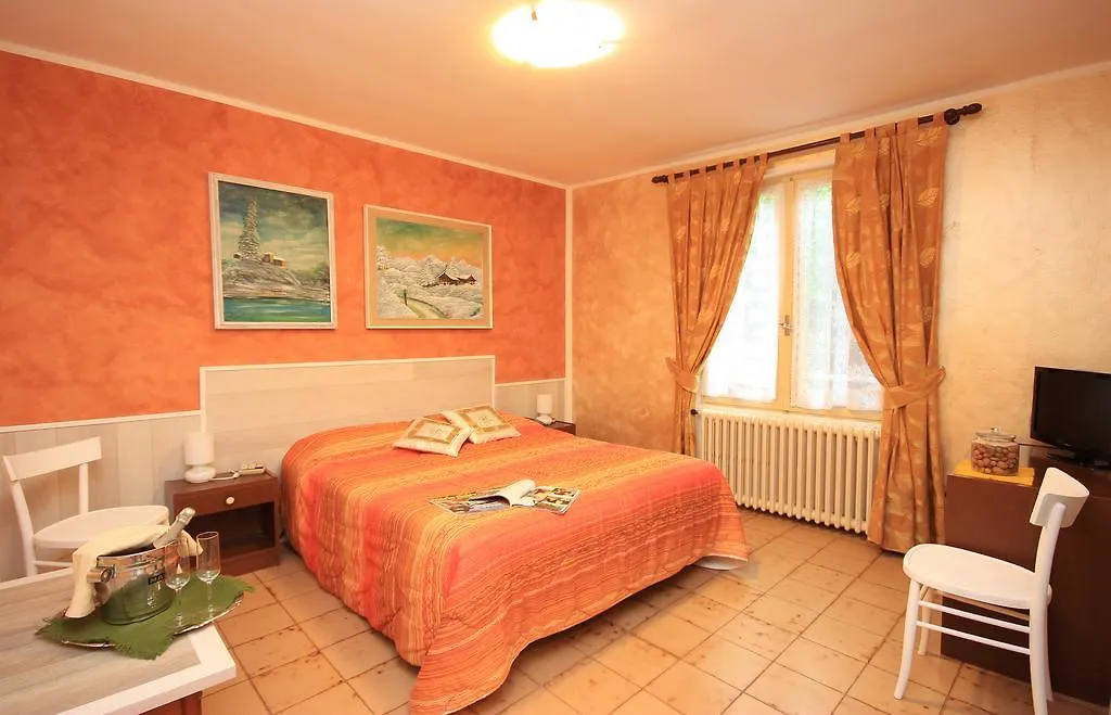 Hotel Colomber Gardone Riviera 3*,  Italia