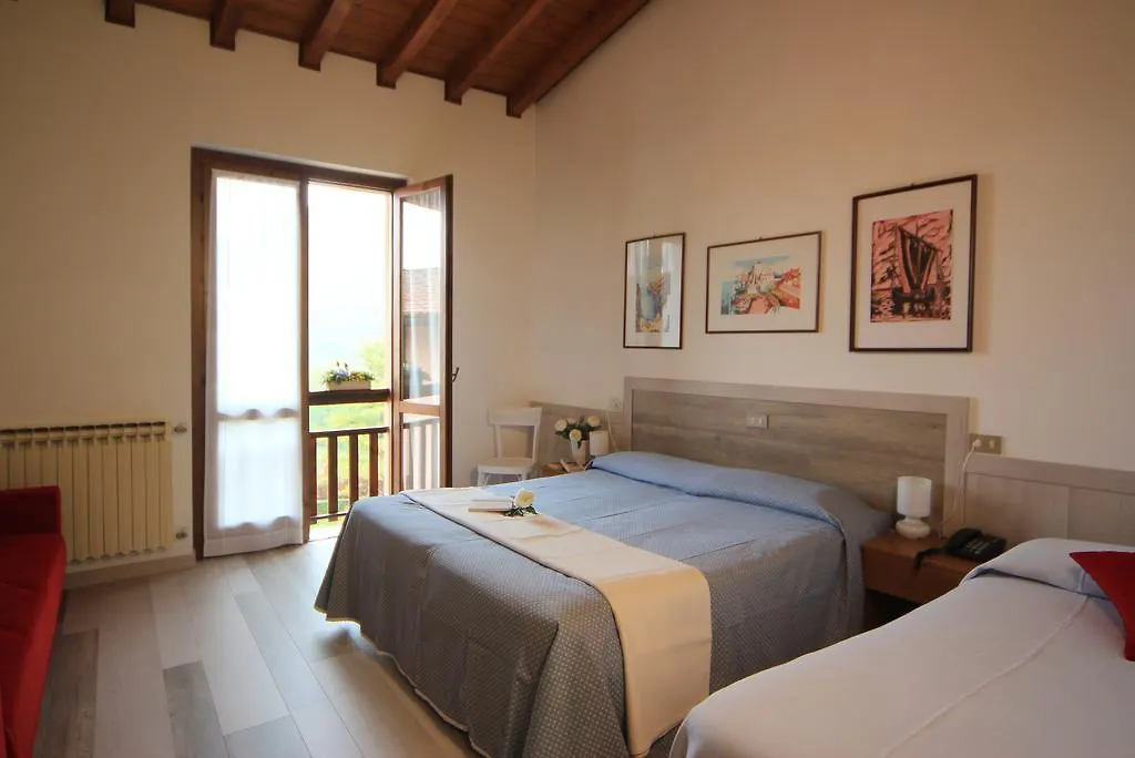 Hotel Colomber Gardone Riviera