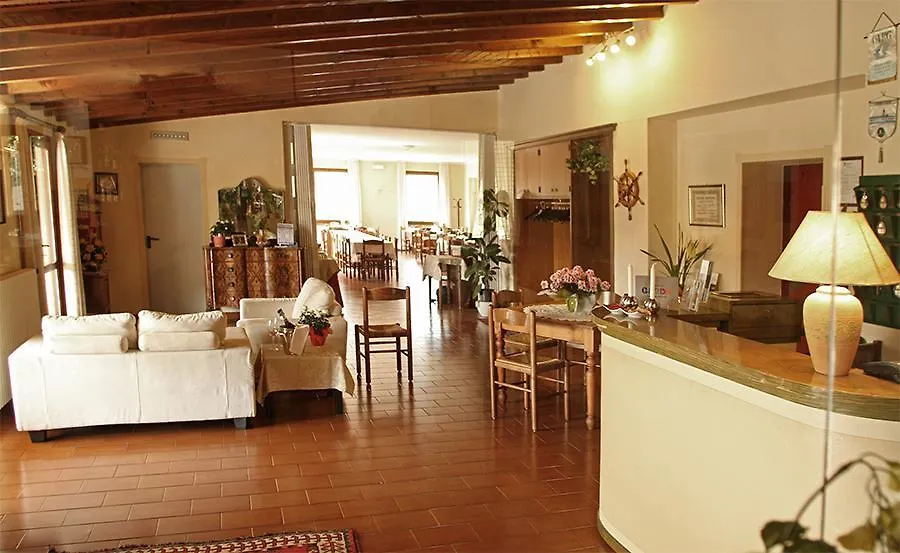 Hotel Colomber Gardone Riviera 3*,  Italia